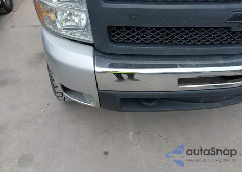 2010 Chevrolet Silverado 1500 Lt from USA, damaged, VIN 1GCSCSE09AZ289395